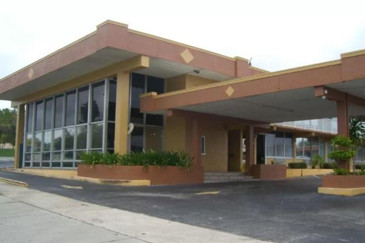 America'S Best Inn & Suites-레이크랜드 외부 사진