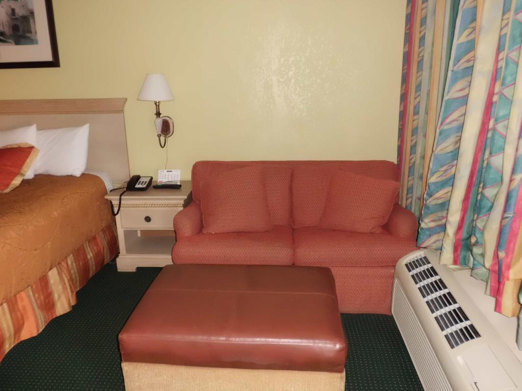 America'S Best Inn & Suites-레이크랜드 외부 사진