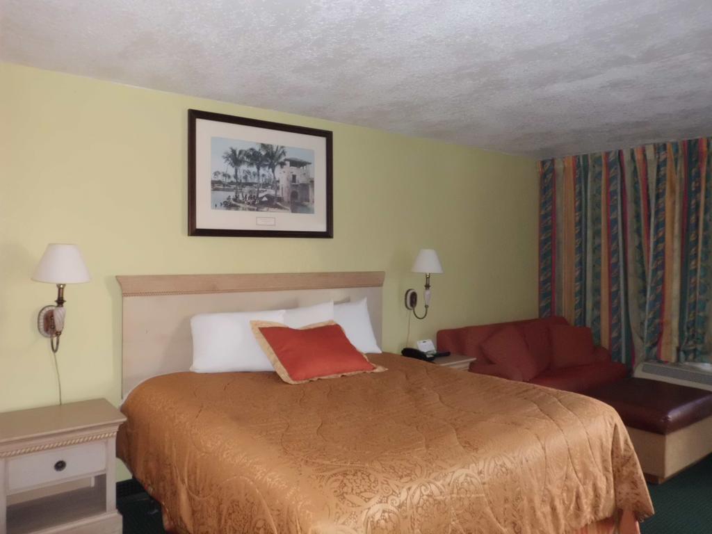 America'S Best Inn & Suites-레이크랜드 외부 사진