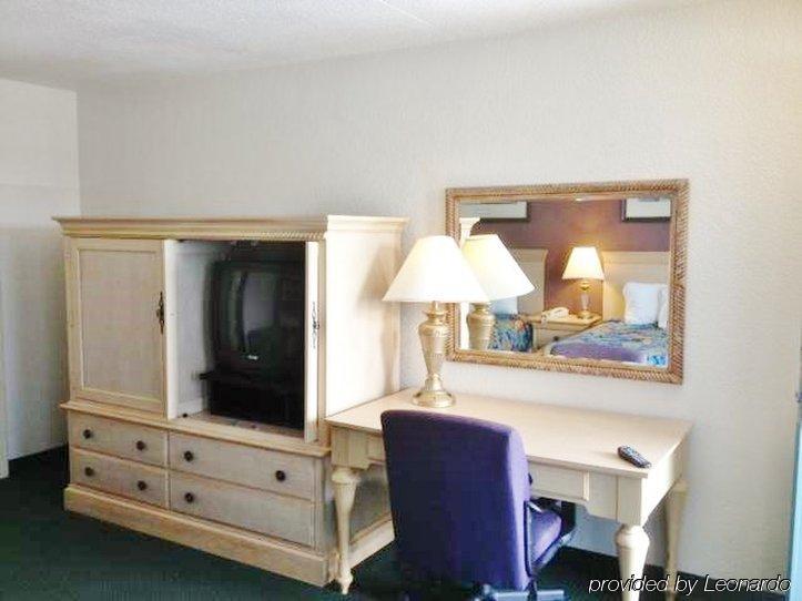 America'S Best Inn & Suites-레이크랜드 외부 사진